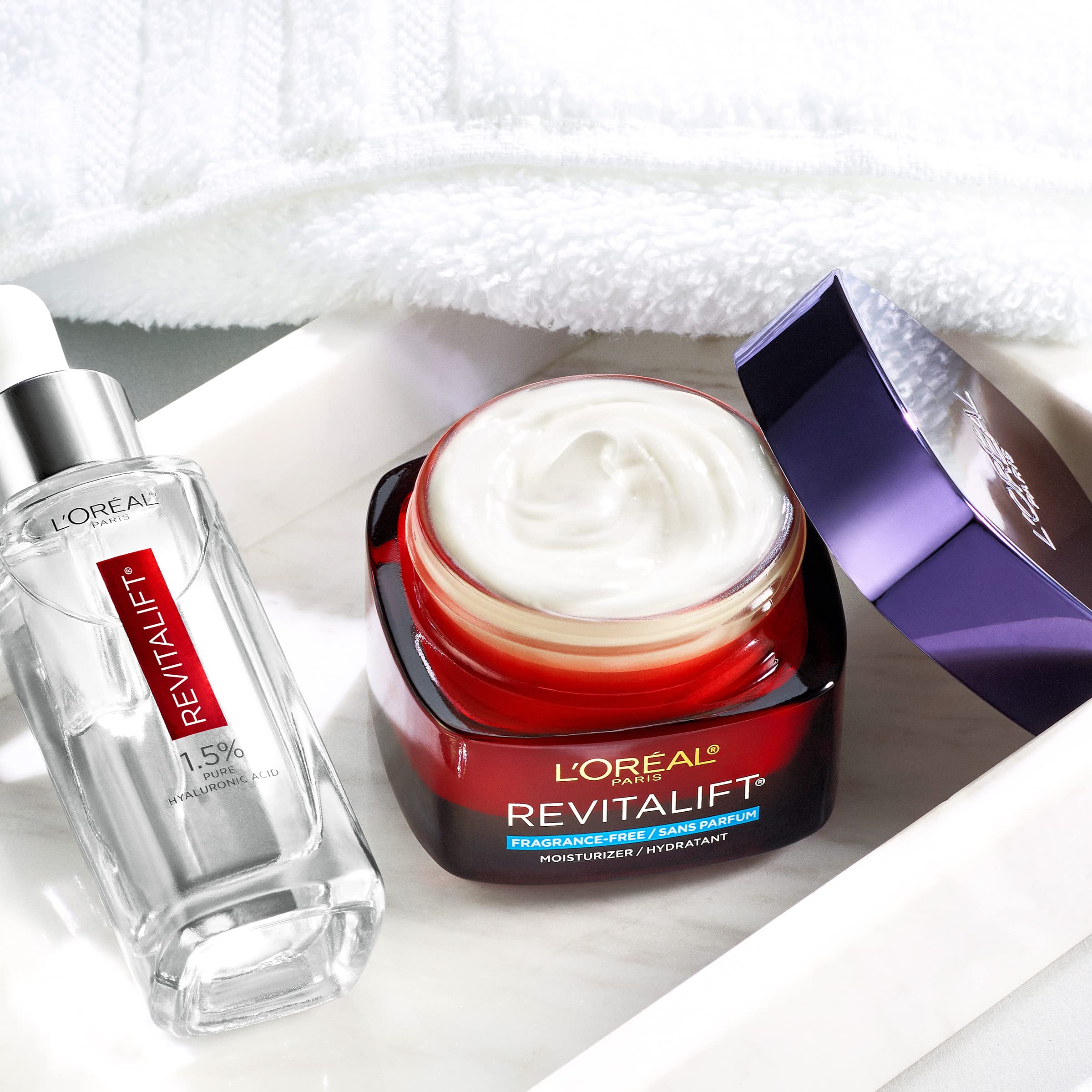 643-l-oreal-paris-revitalift-1.5-pure-hyaluronic-acid-face-serum-triple-power-anti-aging-face-moisturizer-1-kit-7.jpg L'Oreal Paris Revitalift 1.5% Pure Hyaluronic Acid Face Serum + Triple Power Anti-Aging Face Moisturizer, 1 kit